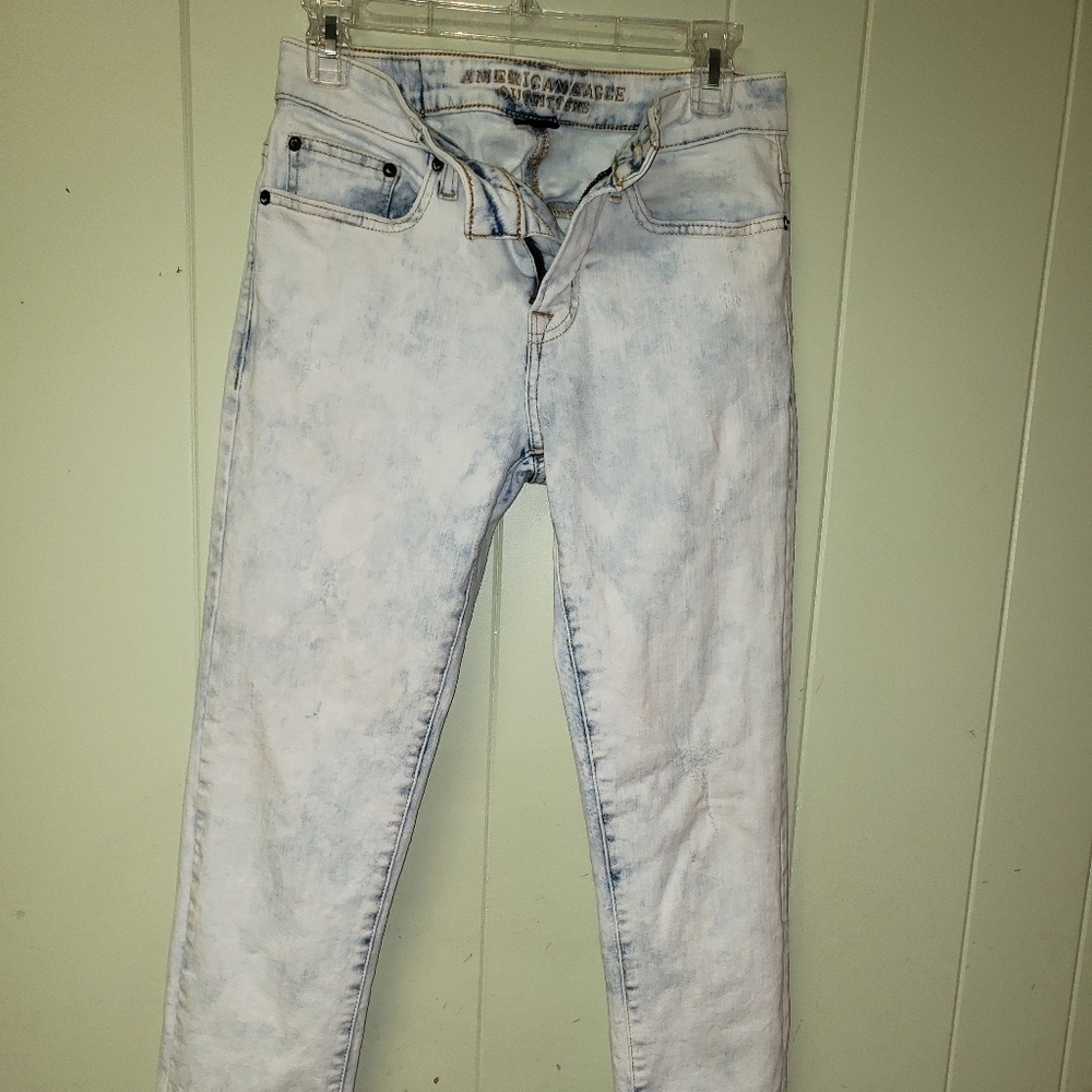 M 29×32 American Eagle light wash skinny jeans